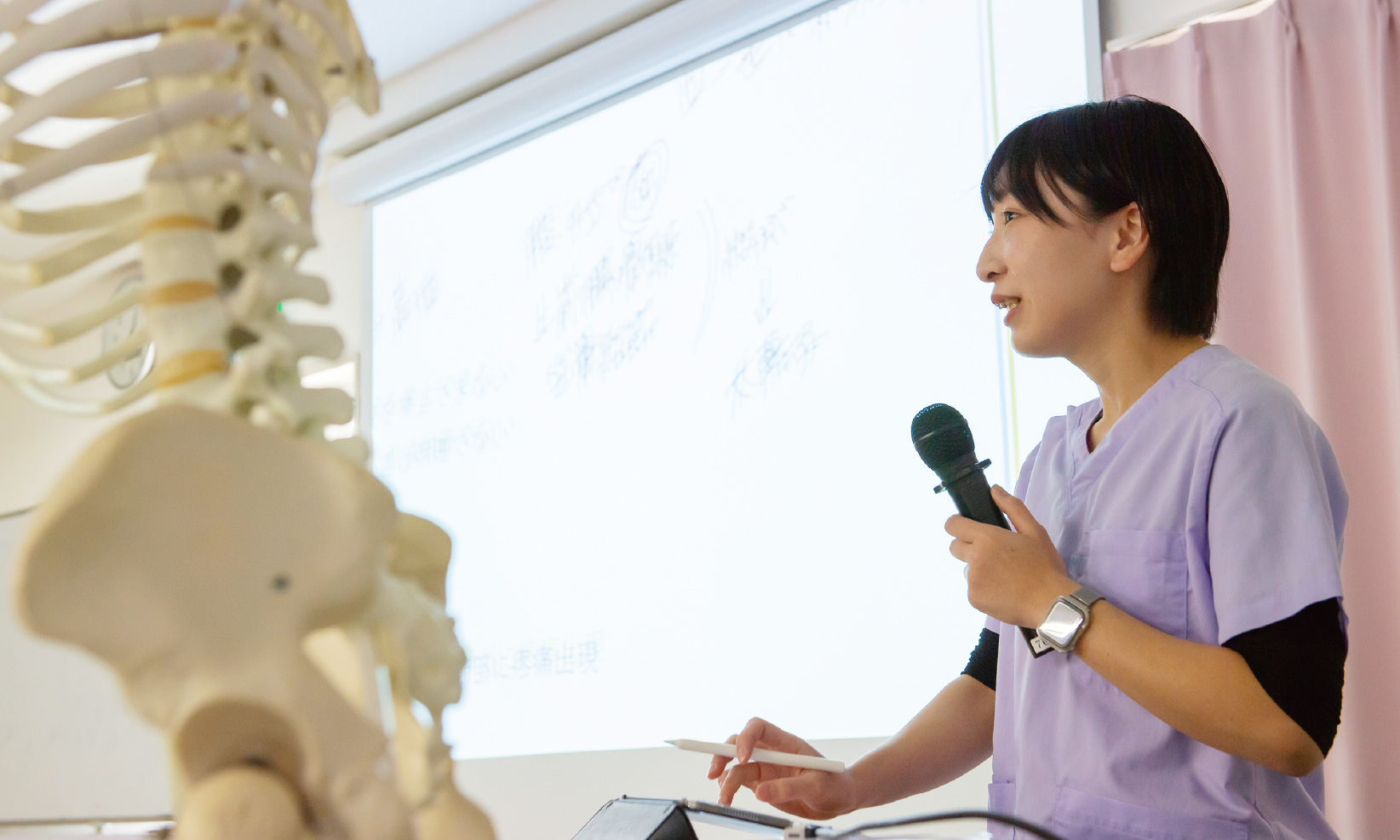 解剖学の講義風景